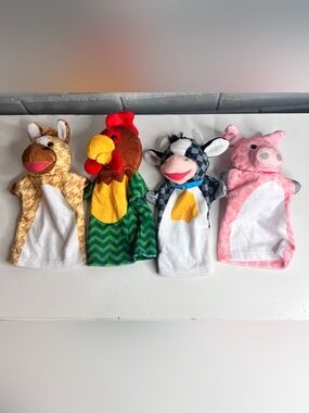 Melissa & Doug “Barn Buddies” Hand Puppets